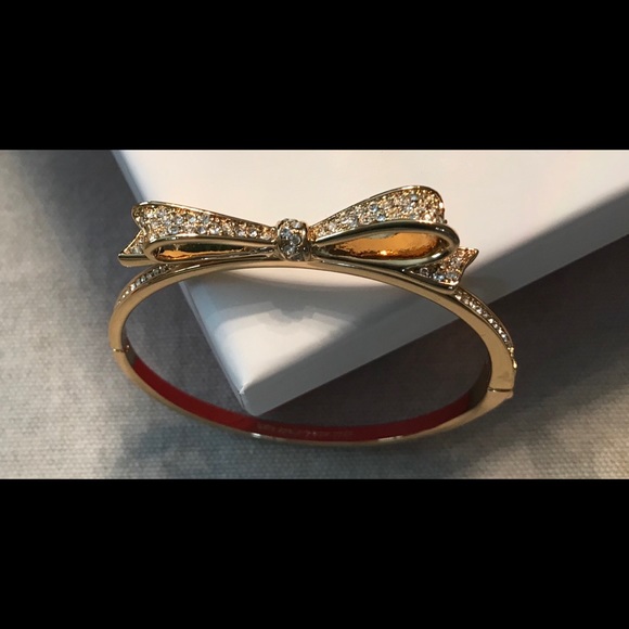 New Kate Spade Bracelet Bow Gold & Gift box - Picture 4 of 4